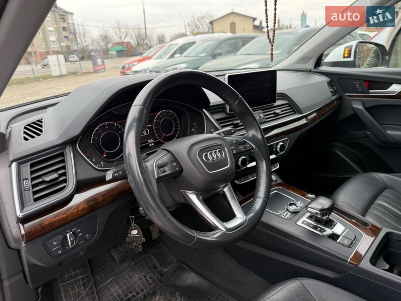 Внедорожник / Кроссовер Audi Q5 2018 в Коломые