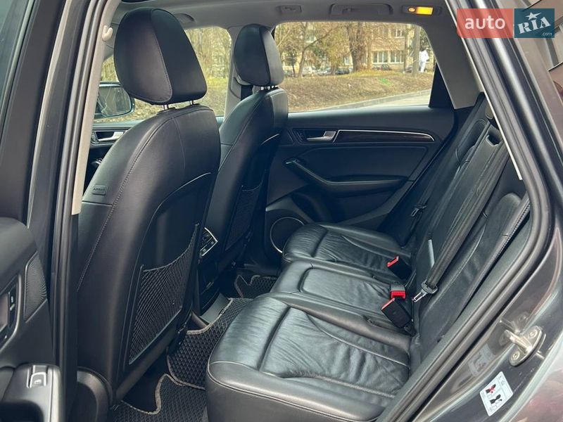 Позашляховик / Кросовер Audi Q5 2016 в Луцьку фото 14 Позашляховик / Кросовер Audi Q5 2016 в Луцьку