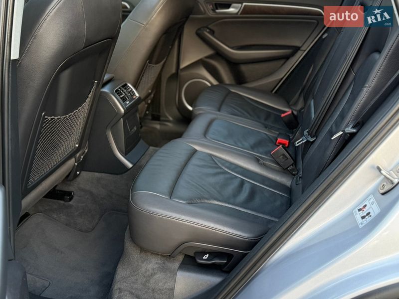 Позашляховик / Кросовер Audi Q5 2015 в Дрогобичі