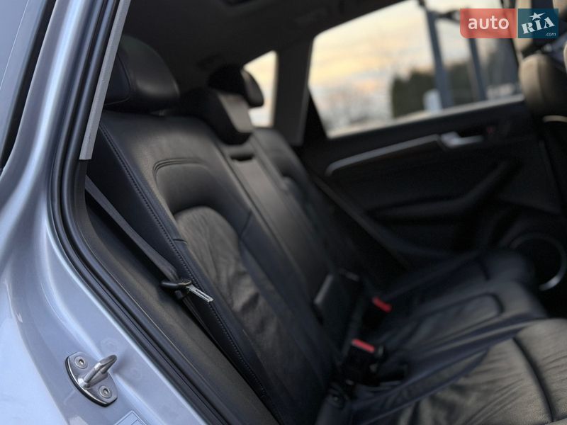 Позашляховик / Кросовер Audi Q5 2015 в Дрогобичі