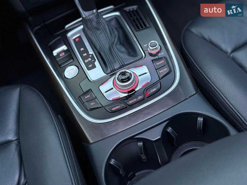Позашляховик / Кросовер Audi Q5 2015 в Дрогобичі