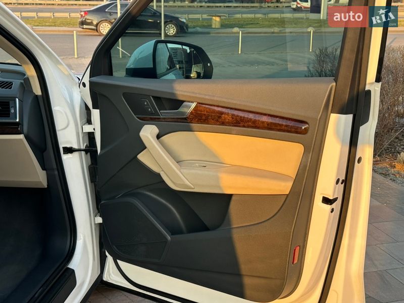 Внедорожник / Кроссовер Audi Q5 2017 в Киеве фото 28 Внедорожник / Кроссовер Audi Q5 2017 в Киеве