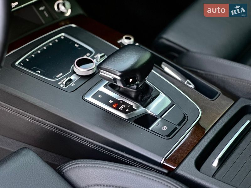 Позашляховик / Кросовер Audi Q5 2019 в Києві фото 35 Позашляховик / Кросовер Audi Q5 2019 в Києві