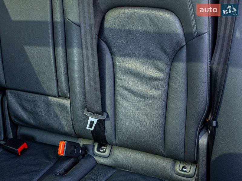 Внедорожник / Кроссовер Audi Q5 2014 в Черновцах фото 36 Внедорожник / Кроссовер Audi Q5 2014 в Черновцах