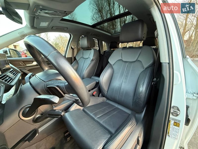 Внедорожник / Кроссовер Audi Q5 2017 в Киеве