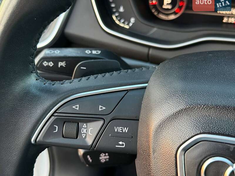 Внедорожник / Кроссовер Audi Q5 2017 в Киеве