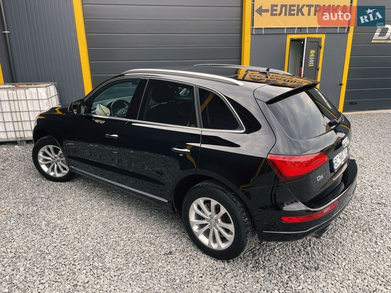 Позашляховик / Кросовер Audi Q5 2015 в Самборі