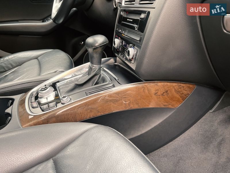 Позашляховик / Кросовер Audi Q5 2015 в Самборі