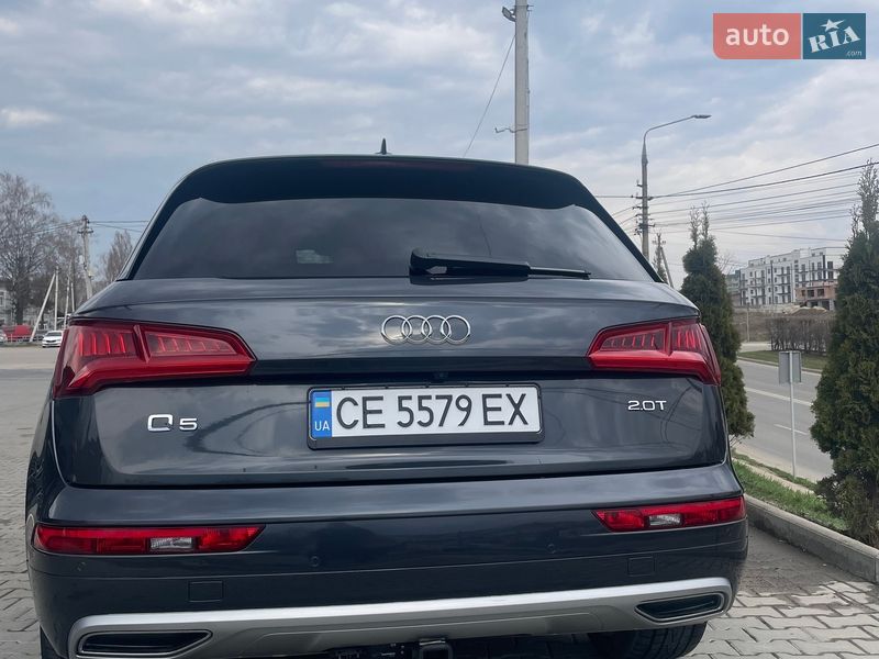 Внедорожник / Кроссовер Audi Q5 2018 в Черновцах