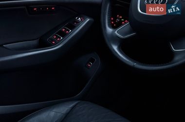 Позашляховик / Кросовер Audi Q5 2015 в Києві