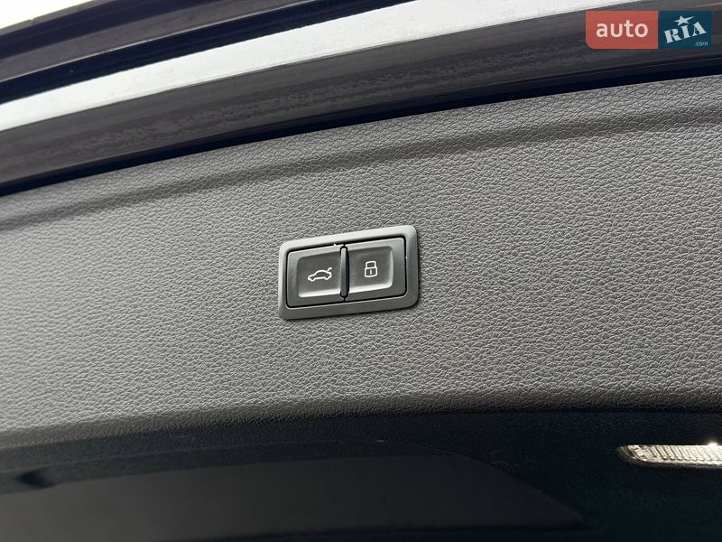 Внедорожник / Кроссовер Audi Q5 2018 в Кривом Роге