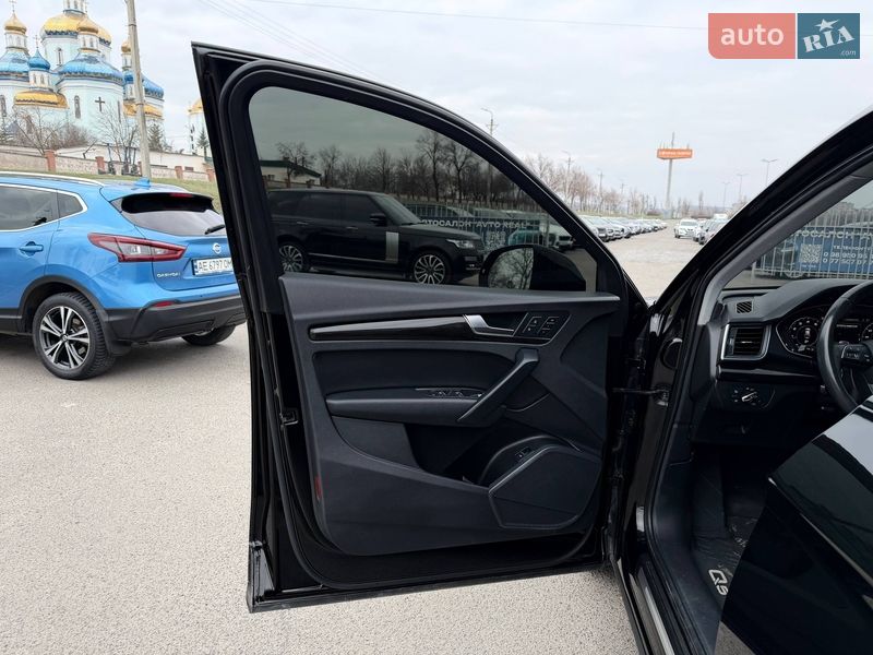 Внедорожник / Кроссовер Audi Q5 2018 в Кривом Роге