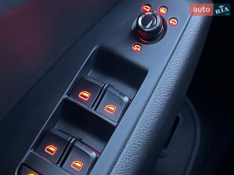 Внедорожник / Кроссовер Audi Q5 2010 в Черновцах фото 10 Внедорожник / Кроссовер Audi Q5 2010 в Черновцах