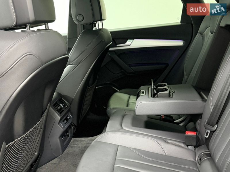 Внедорожник / Кроссовер Audi Q5 2023 в Одессе