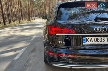 Внедорожник / Кроссовер Audi Q5 2021 в Киеве
