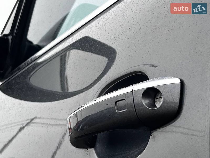 Внедорожник / Кроссовер Audi Q5 2015 в Стрые