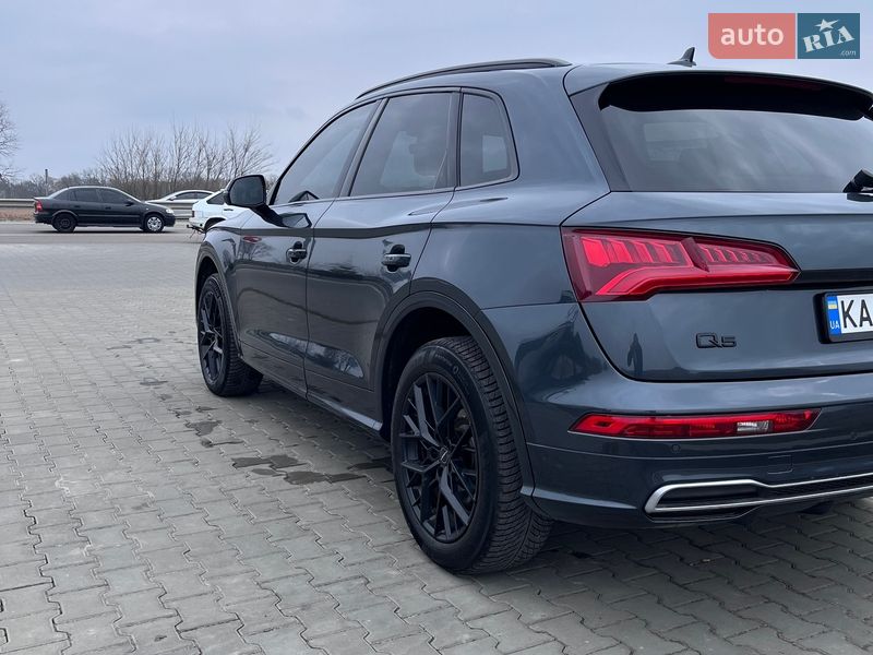 Внедорожник / Кроссовер Audi Q5 2018 в Киеве фото 5 Внедорожник / Кроссовер Audi Q5 2018 в Киеве
