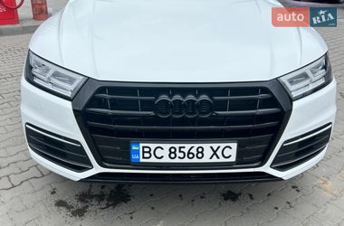 Позашляховик / Кросовер Audi Q5 2017 в Львові
