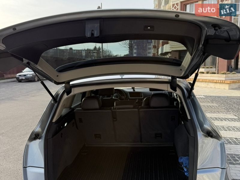 Внедорожник / Кроссовер Audi Q5 2011 в Умани фото 6 Внедорожник / Кроссовер Audi Q5 2011 в Умани