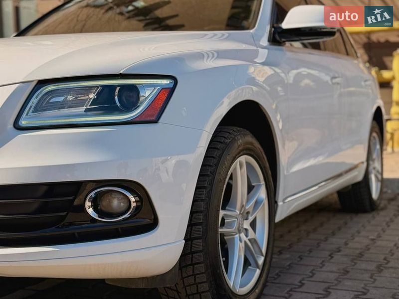 Позашляховик / Кросовер Audi Q5 2014 в Києві