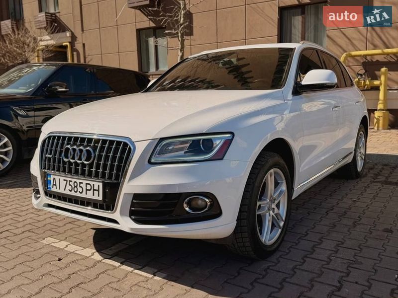 Позашляховик / Кросовер Audi Q5 2014 в Києві
