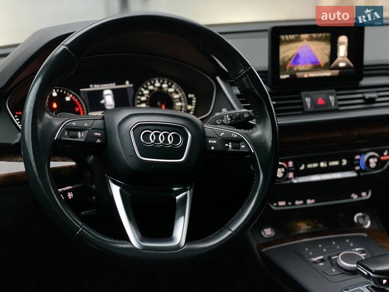 Позашляховик / Кросовер Audi Q5 2018 в Києві