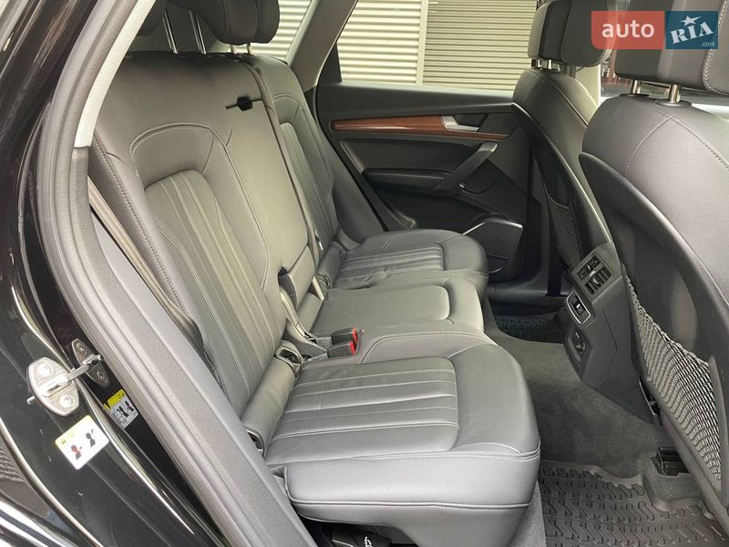 Внедорожник / Кроссовер Audi Q5 2022 в Киеве фото 12 Внедорожник / Кроссовер Audi Q5 2022 в Киеве