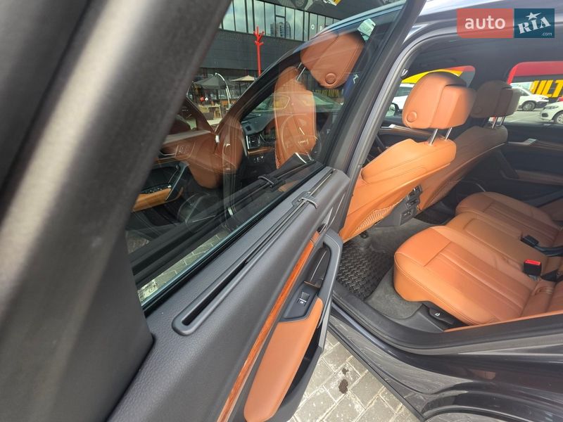 Позашляховик / Кросовер Audi Q5 2022 в Києві фото 29 Позашляховик / Кросовер Audi Q5 2022 в Києві