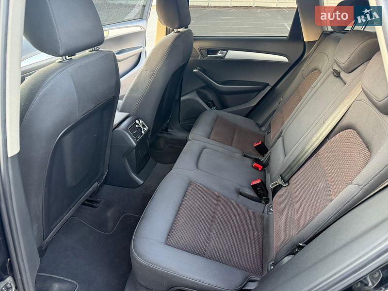 Внедорожник / Кроссовер Audi Q5 2009 в Киеве