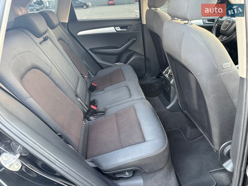 Внедорожник / Кроссовер Audi Q5 2009 в Киеве