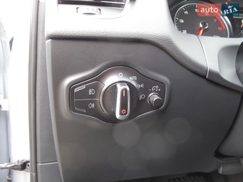 Внедорожник / Кроссовер Audi Q5 2016 в Киеве фото 31 Внедорожник / Кроссовер Audi Q5 2016 в Киеве