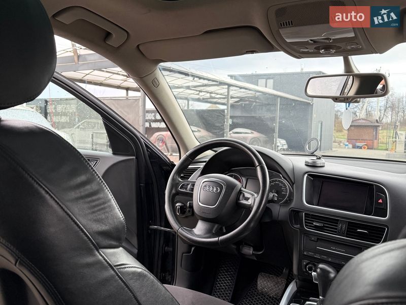 Внедорожник / Кроссовер Audi Q5 2011 в Львове фото 28 Внедорожник / Кроссовер Audi Q5 2011 в Львове