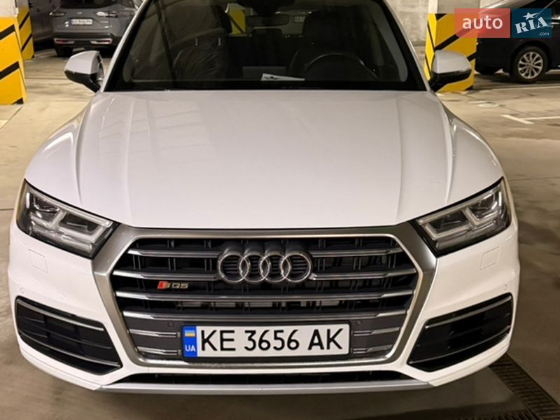 Внедорожник / Кроссовер Audi Q5 2018 в Киеве фото Внедорожник / Кроссовер Audi Q5 2018 в Киеве