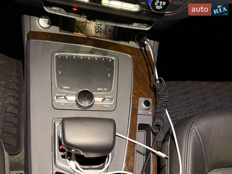 Внедорожник / Кроссовер Audi Q5 2018 в Киеве фото 7 Внедорожник / Кроссовер Audi Q5 2018 в Киеве