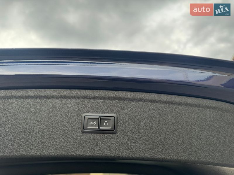 Внедорожник / Кроссовер Audi Q5 2018 в Владимире фото 92 Внедорожник / Кроссовер Audi Q5 2018 в Владимире