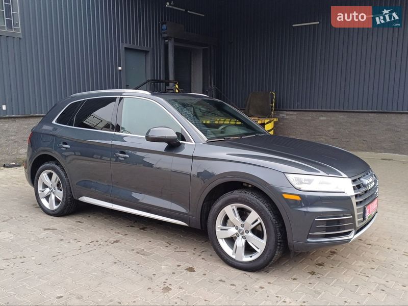 Внедорожник / Кроссовер Audi Q5 2019 в Ужгороде фото 13 Внедорожник / Кроссовер Audi Q5 2019 в Ужгороде