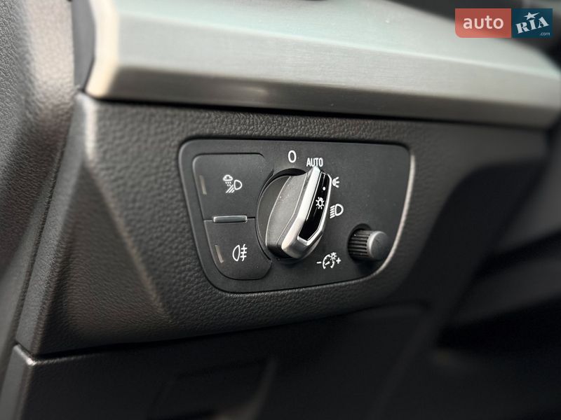 Внедорожник / Кроссовер Audi Q5 2018 в Ровно