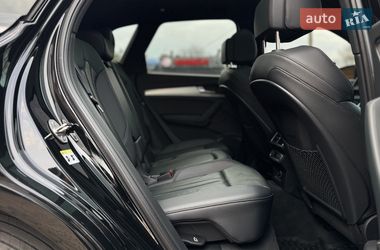Внедорожник / Кроссовер Audi Q5 2018 в Ровно