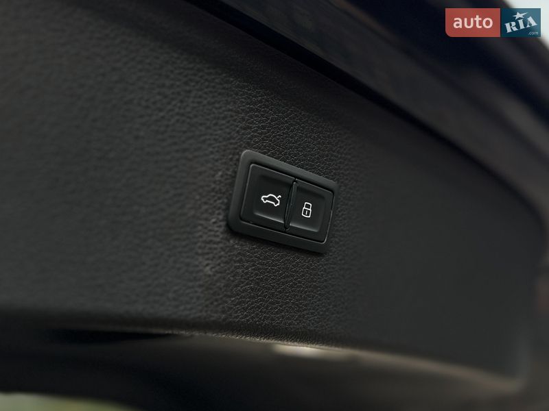 Внедорожник / Кроссовер Audi Q5 2018 в Ровно