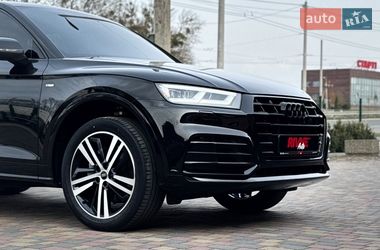 Внедорожник / Кроссовер Audi Q5 2018 в Ровно