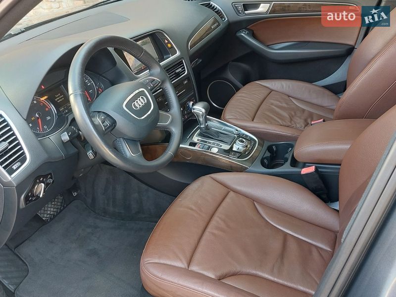 Внедорожник / Кроссовер Audi Q5 2013 в Луцке