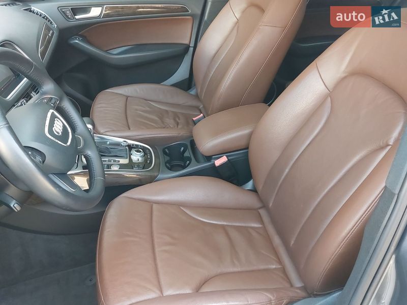 Внедорожник / Кроссовер Audi Q5 2013 в Луцке