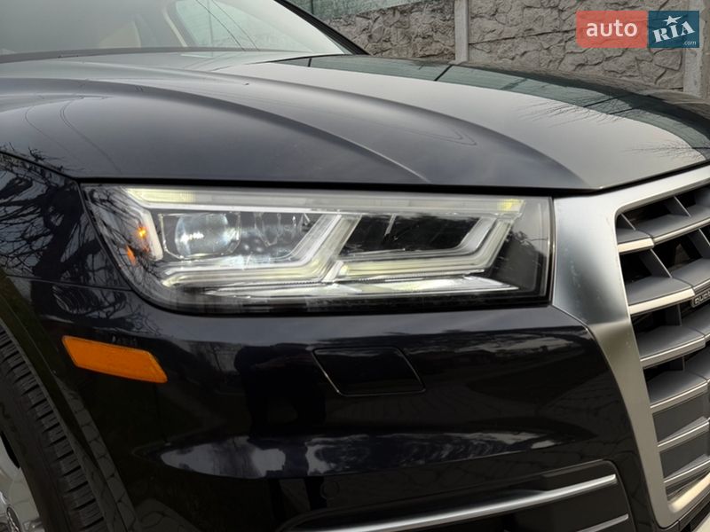 Внедорожник / Кроссовер Audi Q5 2018 в Львове фото 31 Внедорожник / Кроссовер Audi Q5 2018 в Львове