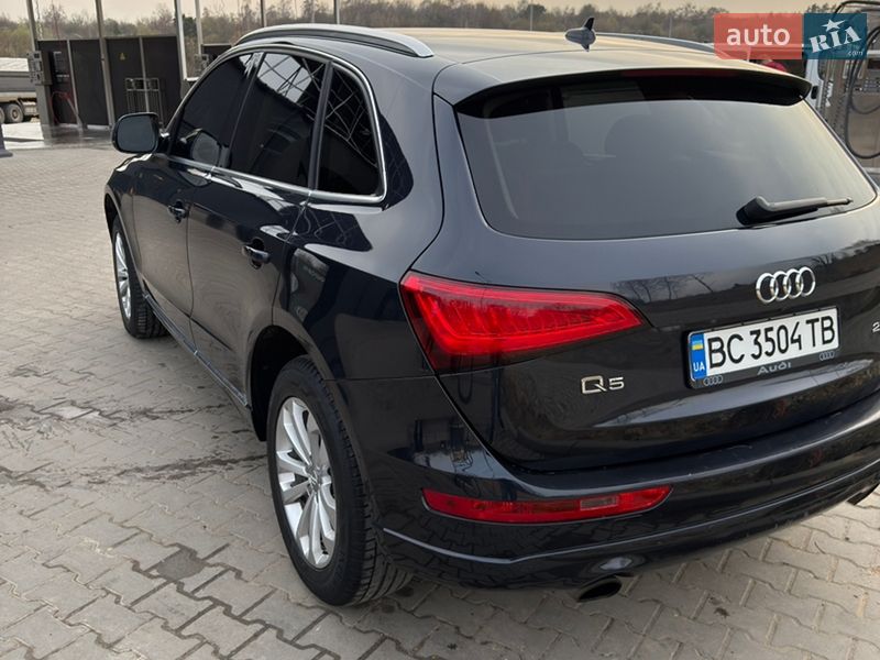 Позашляховик / Кросовер Audi Q5 2012 в Львові