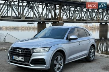 Позашляховик / Кросовер Audi Q5 2018 в Дніпрі