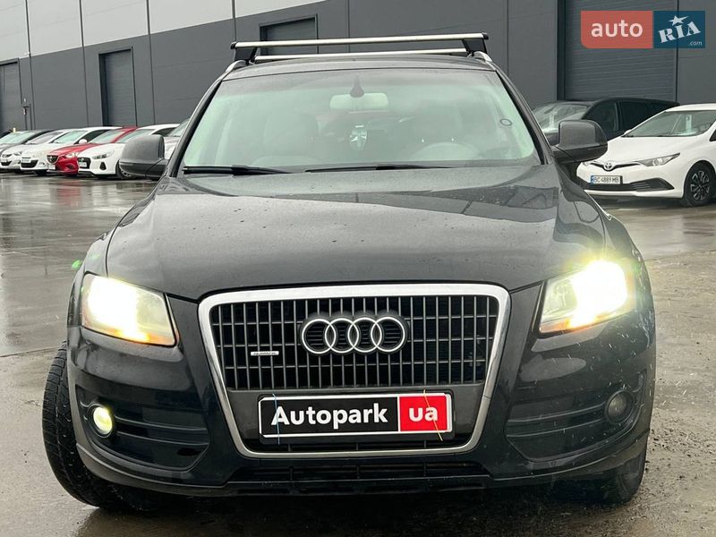 Внедорожник / Кроссовер Audi Q5 2010 в Львове