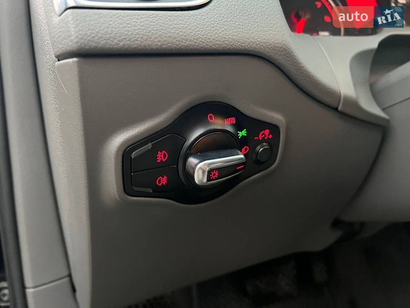 Внедорожник / Кроссовер Audi Q5 2010 в Львове