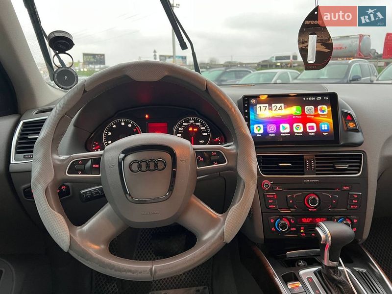 Внедорожник / Кроссовер Audi Q5 2010 в Львове