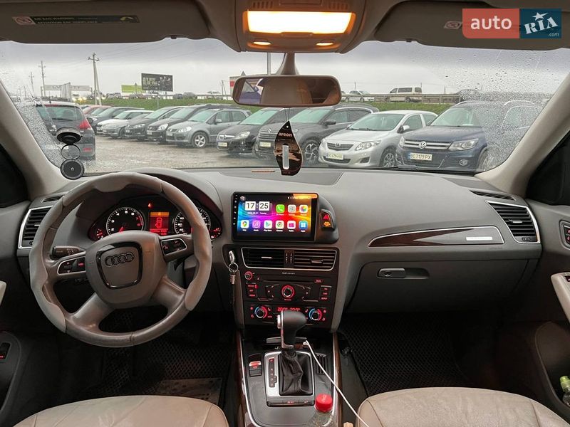 Внедорожник / Кроссовер Audi Q5 2010 в Львове