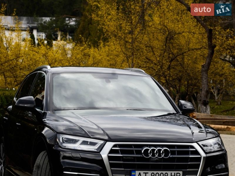 Позашляховик / Кросовер Audi Q5 2018 в Косові